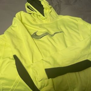Nike Therma-wear hoodie